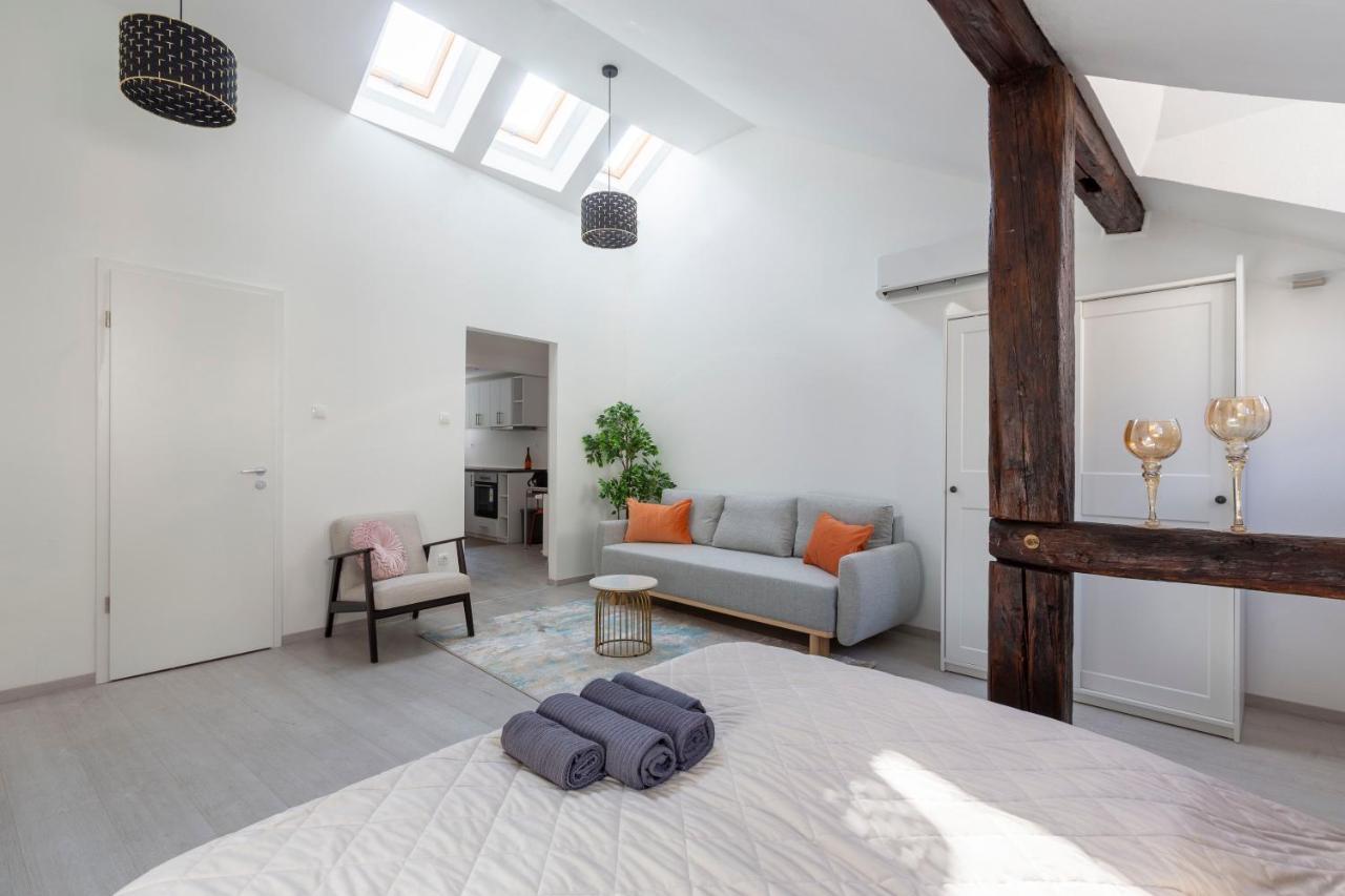 Rustic Central Studios By Lh بودابست المظهر الخارجي الصورة